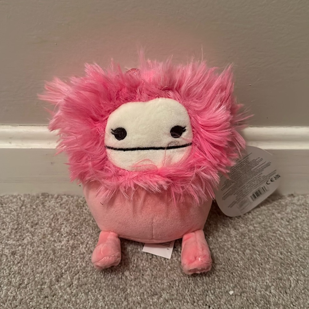 Valentine Caparrine the Bigfoot squishmallow‎ 5”